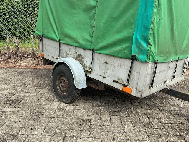 Aanhangwagen met huif - afbeelding 2 van  8