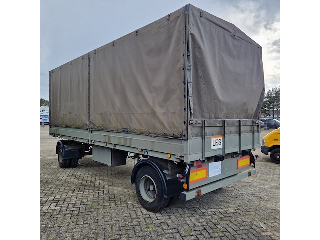 Aanhangwagen met opbouw, netam fruehauf, ancr 10 105 50kn la - afbeelding 32 van  35