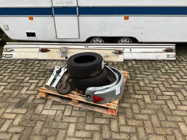 Aanhangwagen onderdelen en accessoires - afbeelding 1 van  4