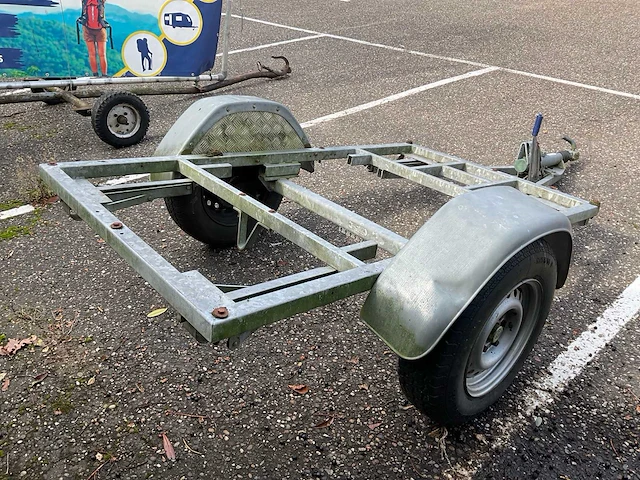 Aanhangwagen onderstel - afbeelding 3 van  7