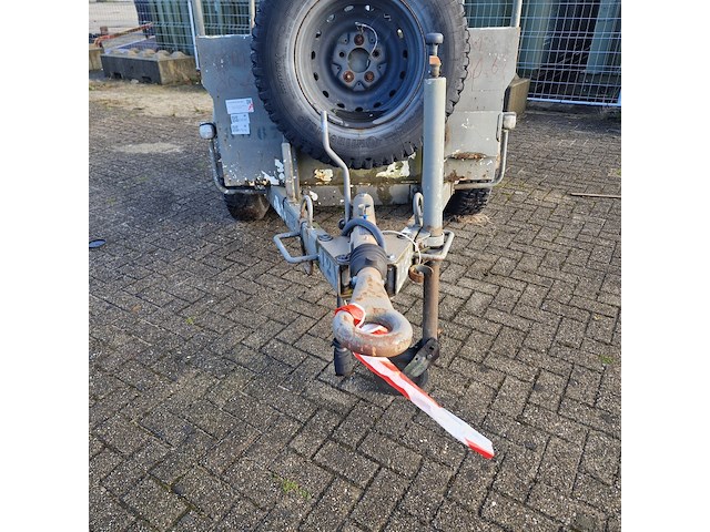 Aanhangwagen, saris , 5kn - afbeelding 8 van  38