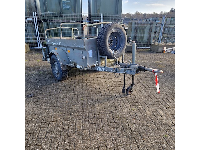 Aanhangwagen, saris , 5kn - afbeelding 1 van  38