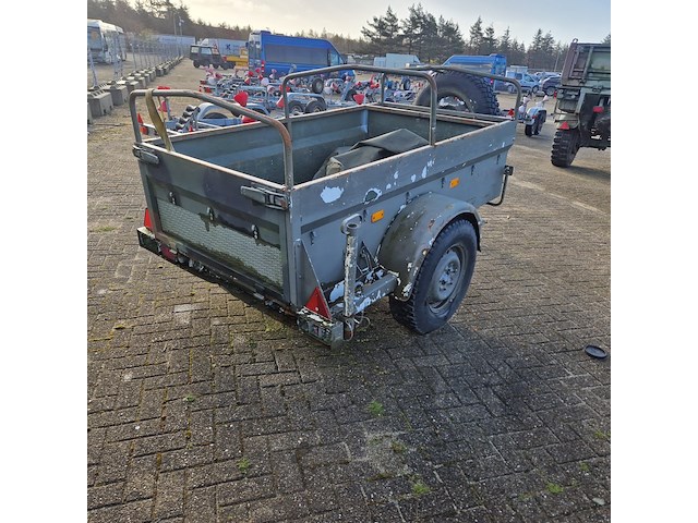 Aanhangwagen, saris , 5kn - afbeelding 34 van  38