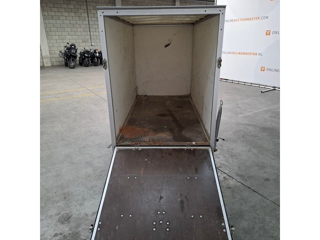 Aanhangwagen, saris, gesloten aanhanger < 750kg - afbeelding 11 van  31