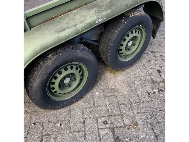 Aanhangwagen, tandemas, saris, 10kn, 2004 - afbeelding 5 van  21
