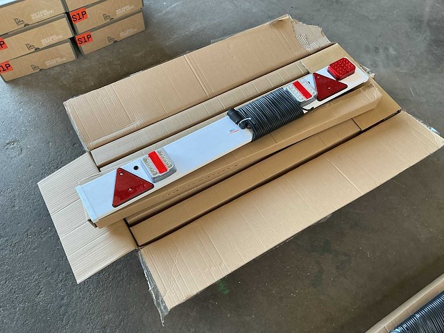 Aanhangwagen verlichtingsbalk (5x) - afbeelding 1 van  2