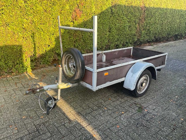 Aanhangwagen - afbeelding 9 van  11
