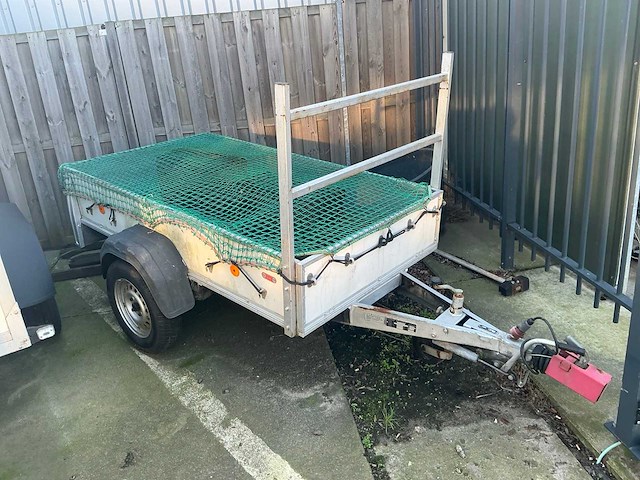 Aanhangwagen - afbeelding 1 van  12