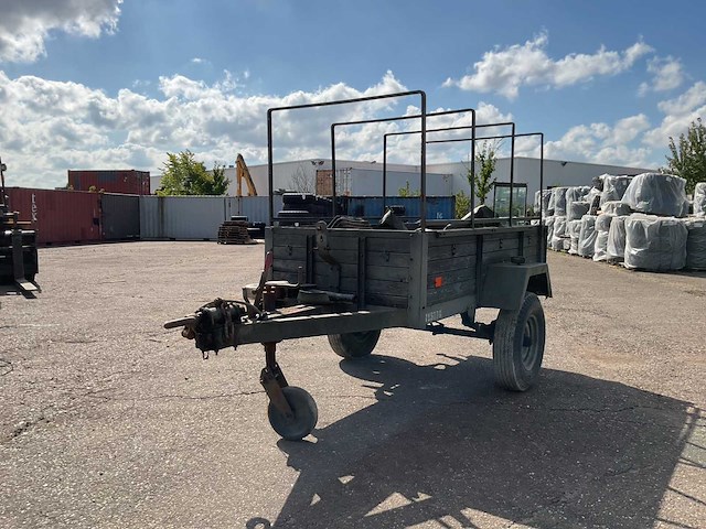 Aanhangwagen - afbeelding 1 van  7