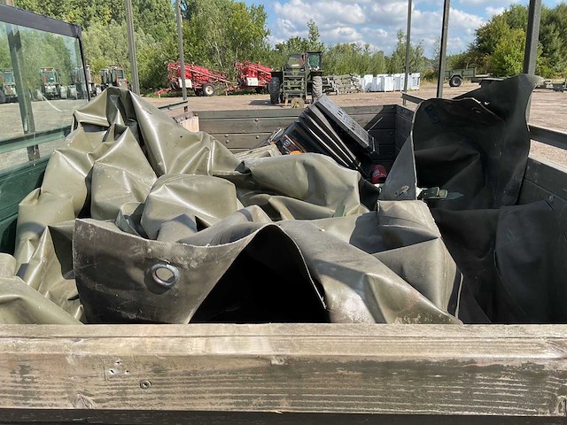 Aanhangwagen - afbeelding 2 van  7