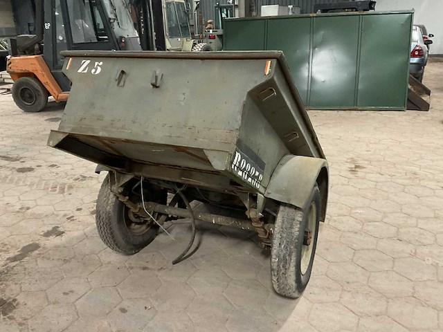 Aanhangwagen - afbeelding 2 van  6