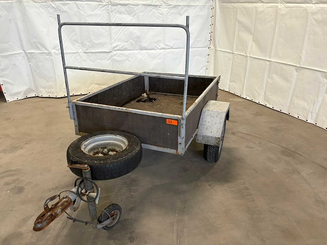 Aanhangwagen - afbeelding 1 van  7