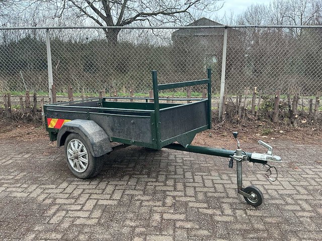 Aanhangwagen - afbeelding 1 van  12