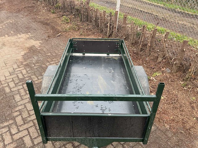 Aanhangwagen - afbeelding 9 van  12