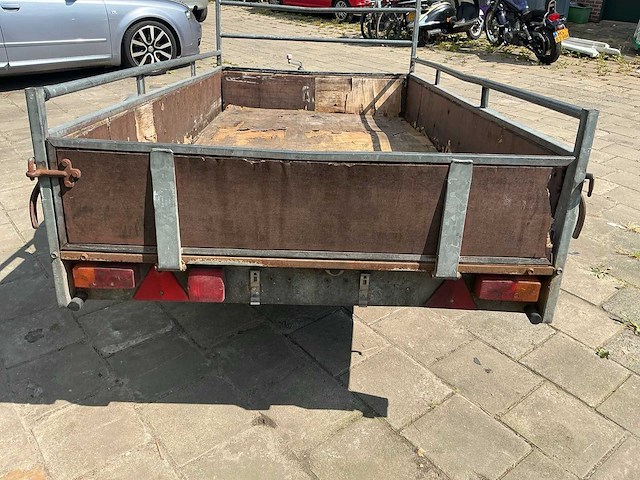 Aanhangwagen - afbeelding 11 van  13