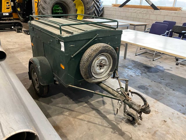 Aanhangwagen - afbeelding 2 van  6