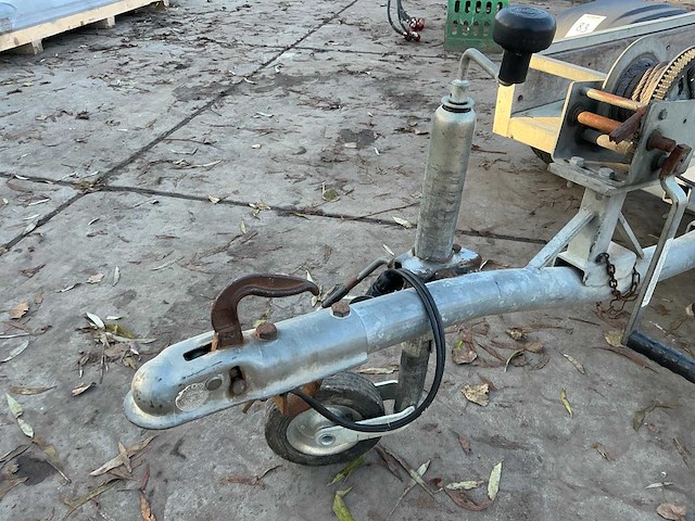 Aanhangwagen - afbeelding 3 van  13