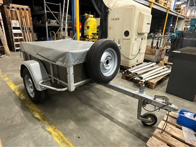 Aanhangwagen - afbeelding 2 van  6