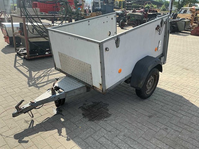 Aanhangwagen - afbeelding 1 van  7