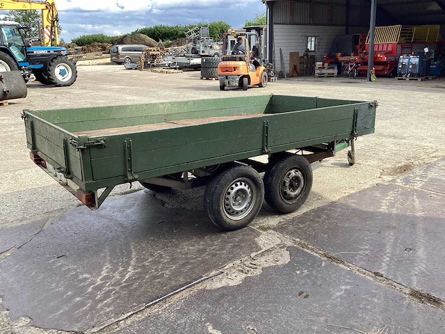 Aanhangwagen - afbeelding 3 van  6
