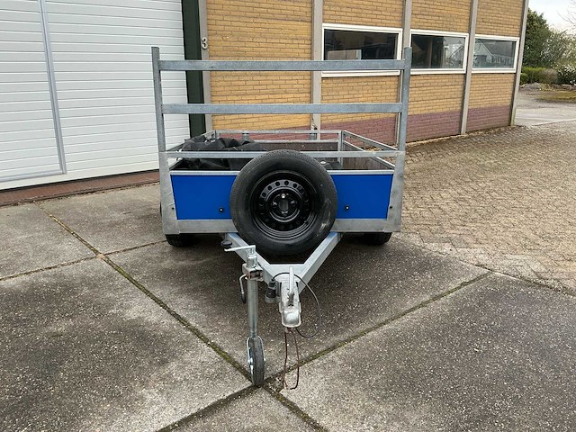Aanhangwagen - afbeelding 10 van  17