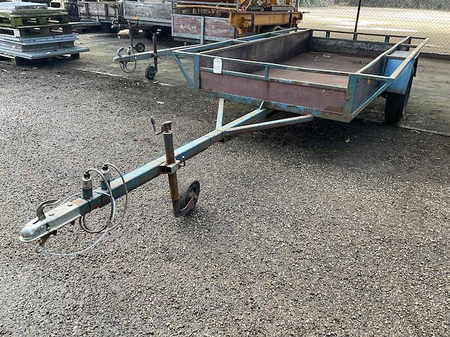 Aanhangwagen - afbeelding 1 van  4