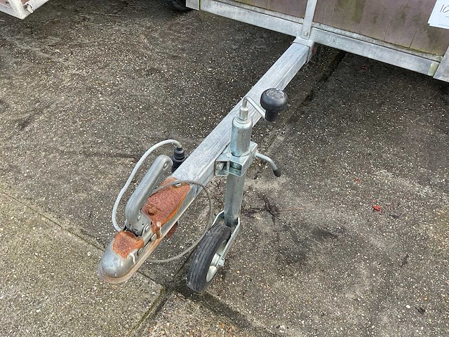 Aanhangwagen - afbeelding 5 van  9