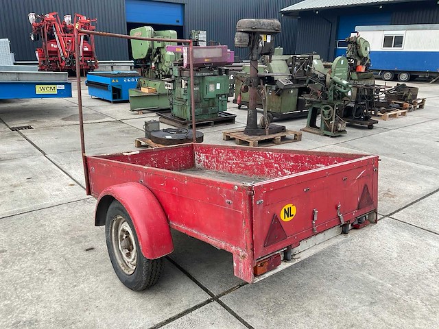 Aanhangwagen - afbeelding 1 van  8