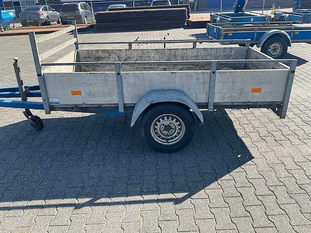 Aanhangwagen - afbeelding 2 van  9