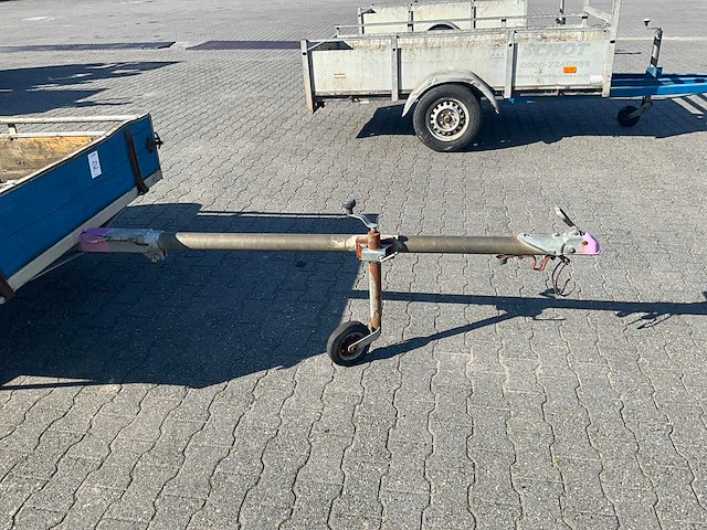 Aanhangwagen - afbeelding 6 van  8