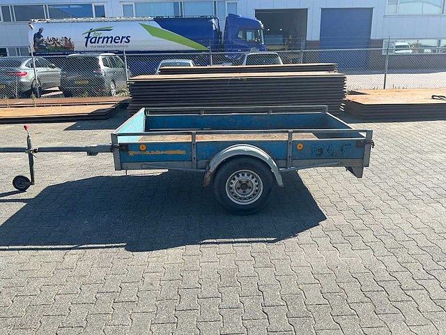 Aanhangwagen - afbeelding 2 van  7