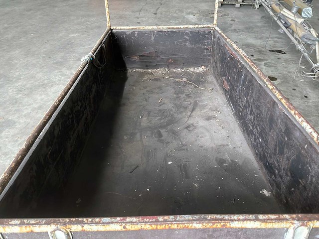 Aanhangwagen - afbeelding 5 van  6