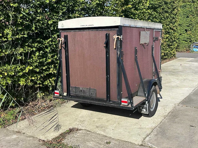 Aanhangwagen - afbeelding 2 van  7