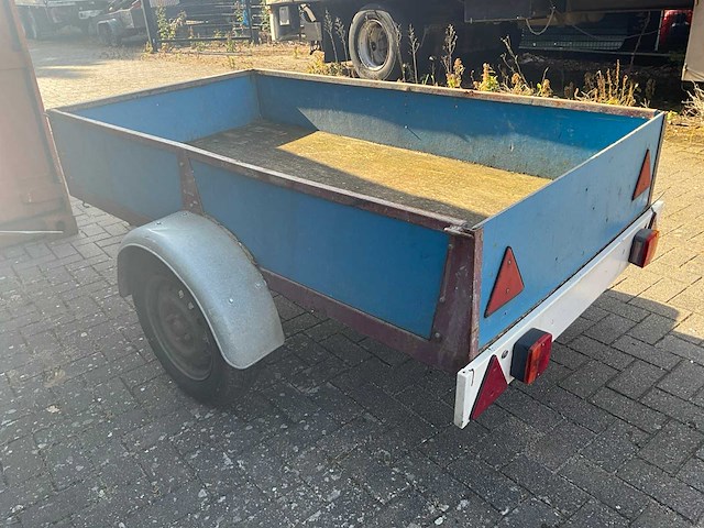 Aanhangwagen - afbeelding 2 van  5