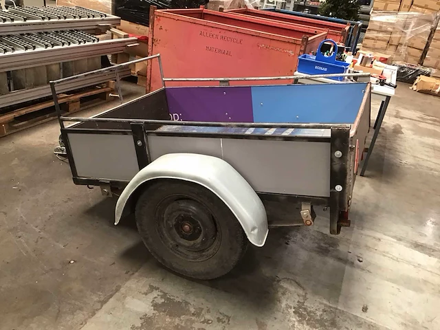 Aanhangwagen - afbeelding 1 van  6