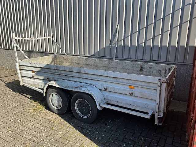 Aanhangwagen - afbeelding 3 van  5