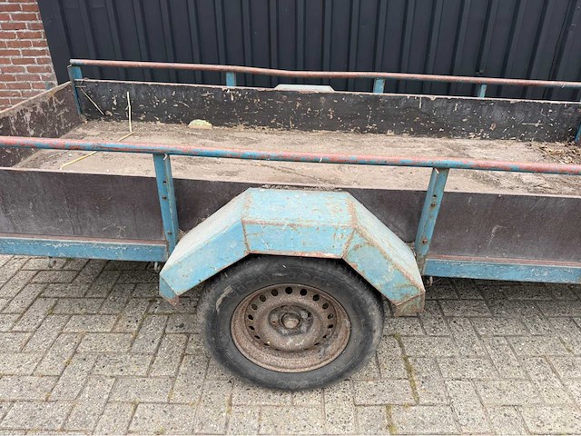 Aanhangwagen - afbeelding 4 van  12