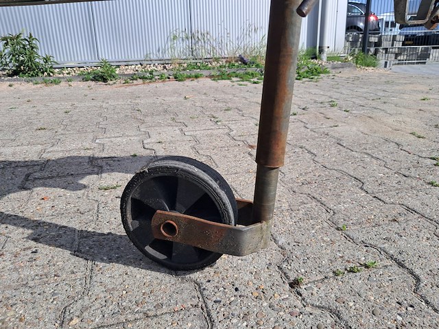 Aanhangwagen - afbeelding 3 van  18