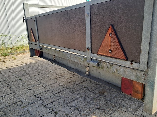 Aanhangwagen - afbeelding 6 van  18