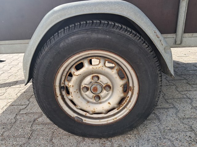 Aanhangwagen - afbeelding 8 van  18