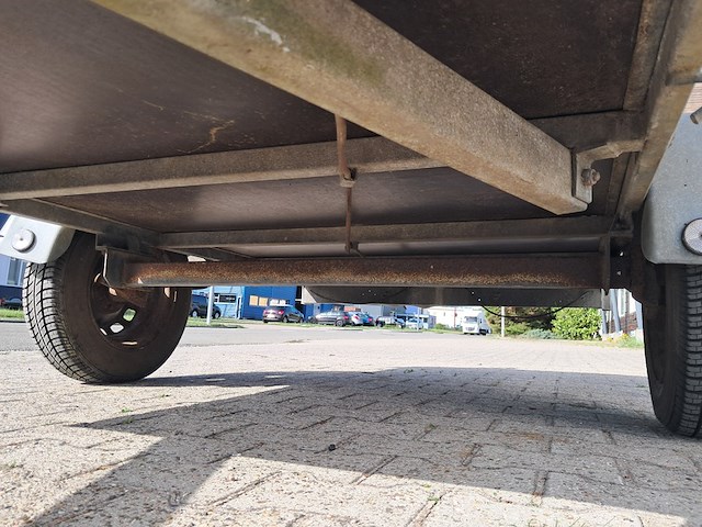 Aanhangwagen - afbeelding 9 van  18