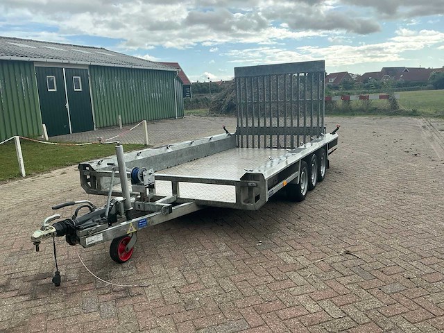 Aanhangwagen - afbeelding 1 van  23