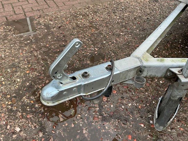 Aanhangwagen - afbeelding 9 van  18