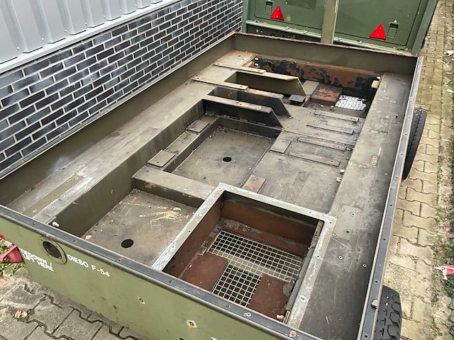 Aanhangwagen - afbeelding 5 van  10