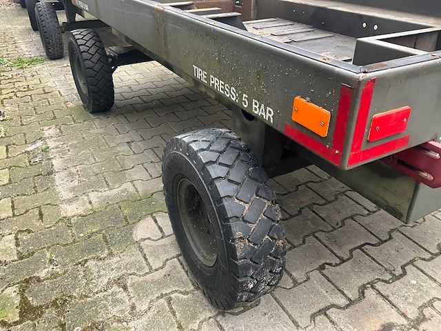 Aanhangwagen - afbeelding 6 van  9