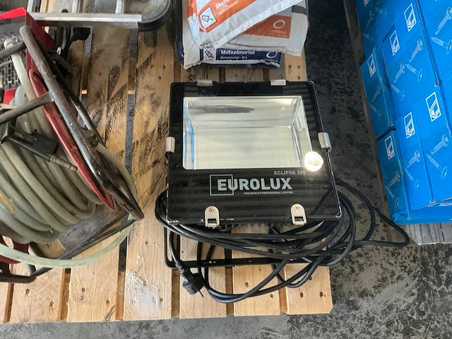Aannemersmateriaal (8x) - afbeelding 5 van  6