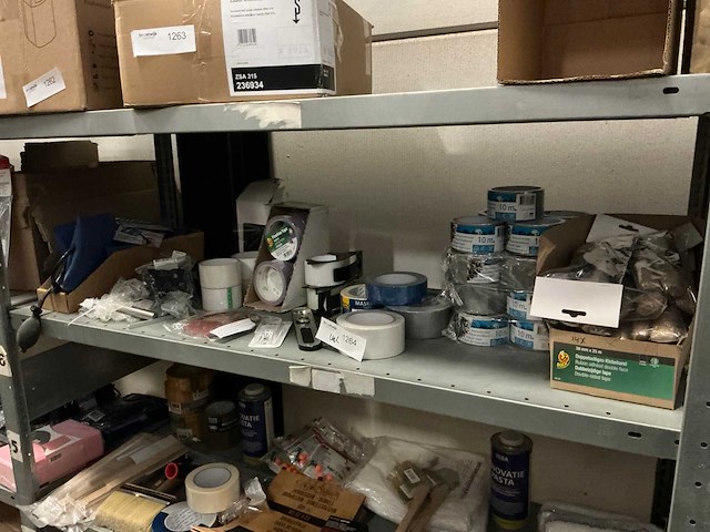 Aannemersmateriaal divers - afbeelding 1 van  4