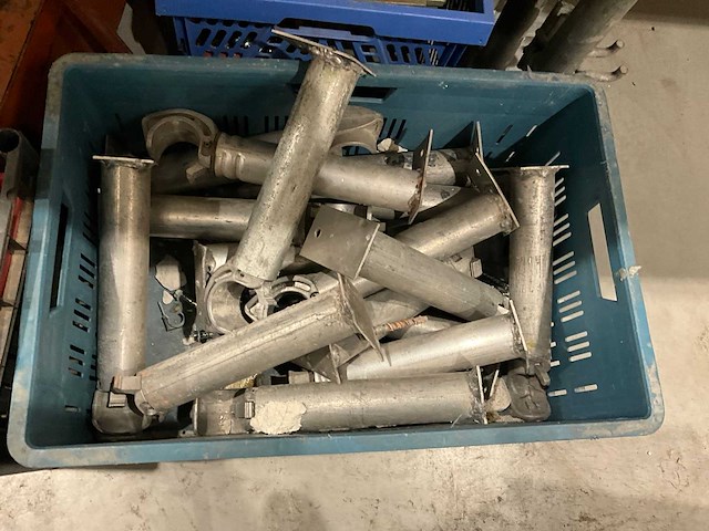 Aannemersmateriaal - afbeelding 3 van  7