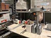 Aannemersmateriaal - afbeelding 1 van  9