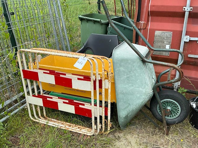 Aannemersmateriaal - afbeelding 1 van  5
